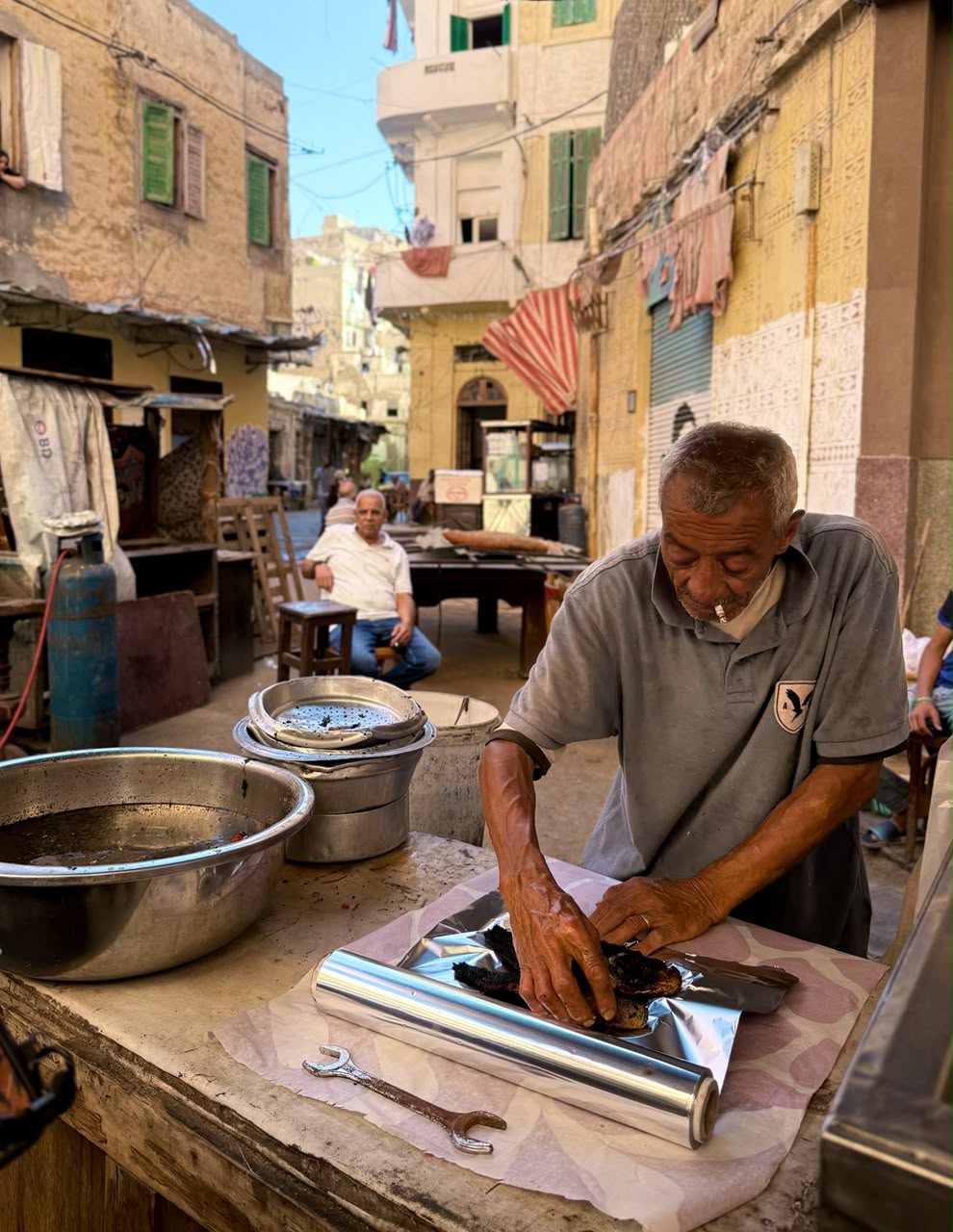 غلاف المقال